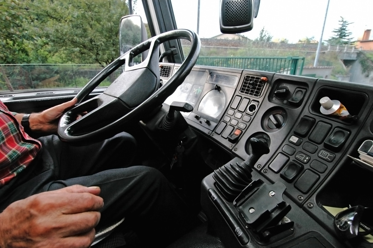 Why Steering Repair Is Vital for Truck Safety