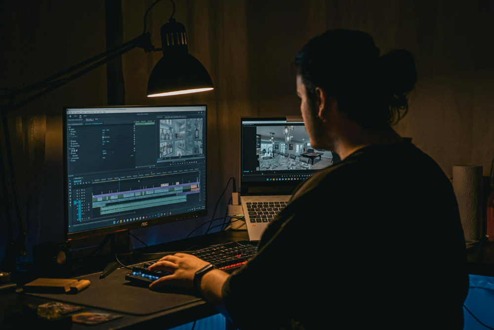Explainer Video Animation Services by ExplainerMojo