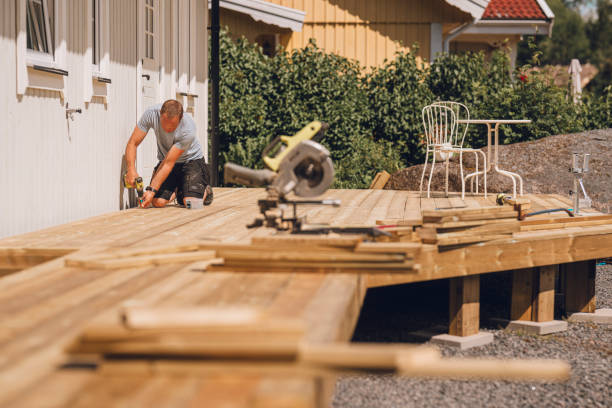 Top Benefits of Deck Building
