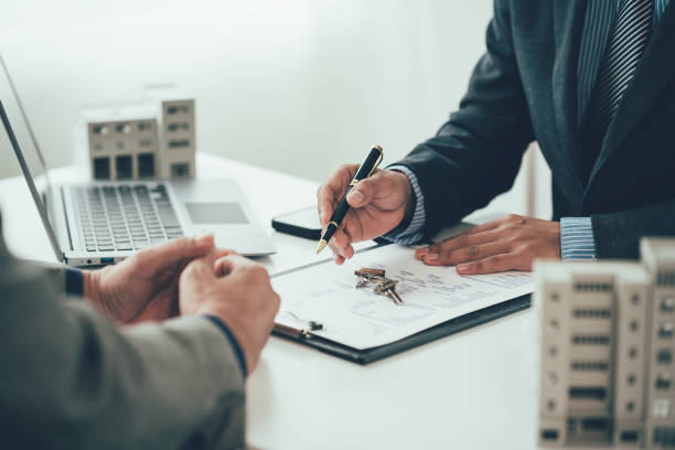 How The Right Realtor Helps Buyers And Sellers Feel More Confident
