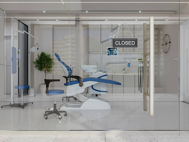 How a Dental Clinic Communicates Treatment Options Clearly and Ethically