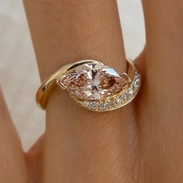 Where Calm Tones Shape the Future of Elegant Jewelry