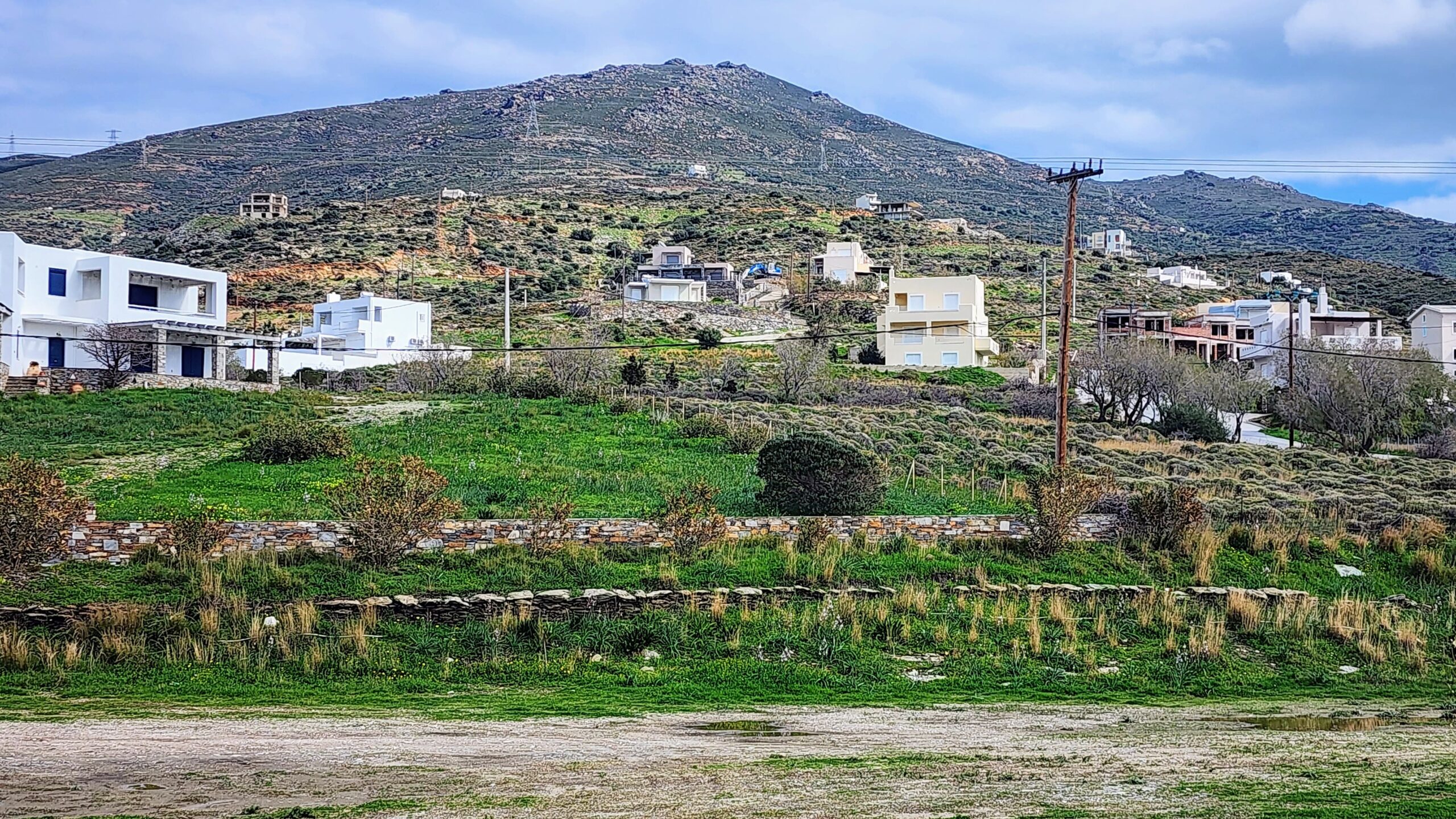 Euboea Greece Property(נכס אבויה יוון)  Opportunities: Emerging Areas with High Growth Potential