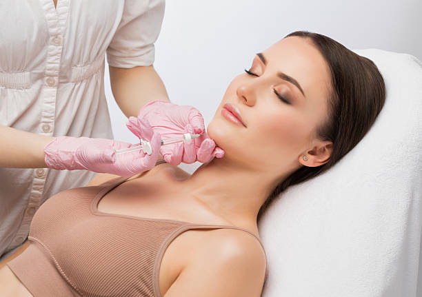 What Makes Double Chin Removal in Abu Dhabi So Effective Today?