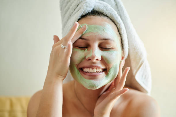 Deep Cleansing Facial for Urban Skin: Fighting Pollution Damage